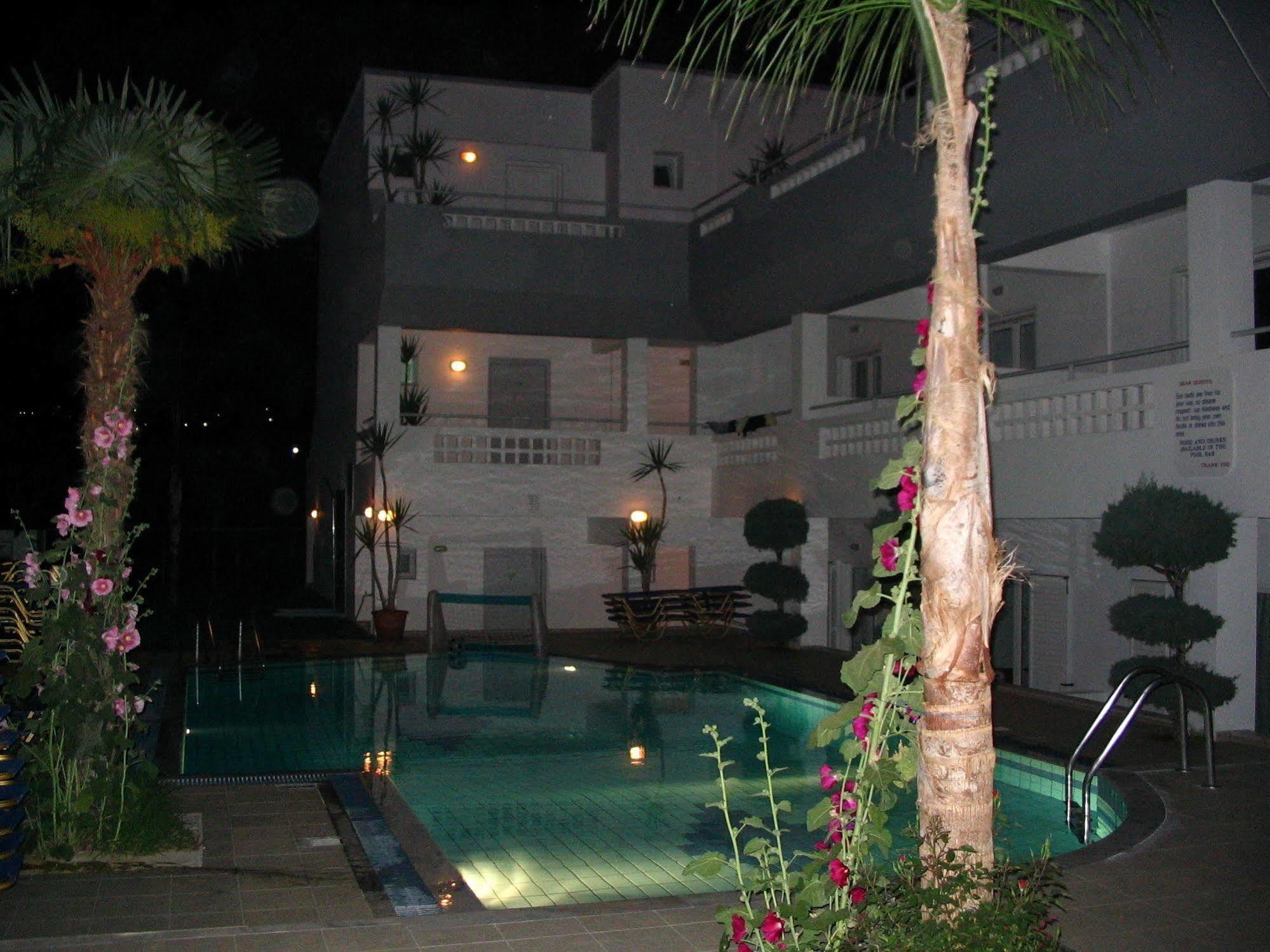 Emerald Hotel Malia Exteriör bild
